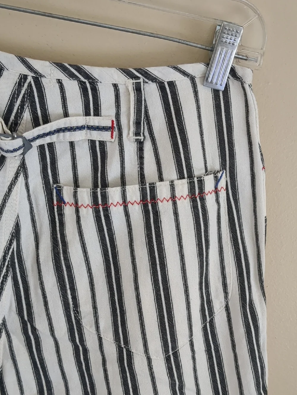 5/6 Esprit Striped Shorts Contrast Stitching